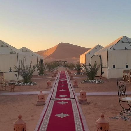 Berber Soul Luxury Camp Hotel Merzouga Bagian luar foto